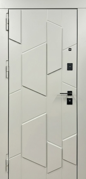 Металлическая квартирная дверь с современными панелями МДФ с покраской эмалью по RAL