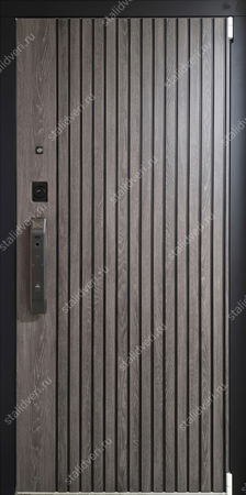 Квартирная стальная дверь с фрезерованными плитами МДФ и замком с биометрией Квартирная стальная дверь с фрезерованными плитами МДФ и замком с биометрией