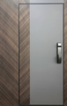 Входная дверь с комбинированными панелями МДФ, скрытыми петлями, smart-замком и боковым расширением