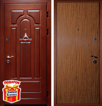 Металлическая дверь с кнокером, МДФ шпон снаружи и ламинатом внутри