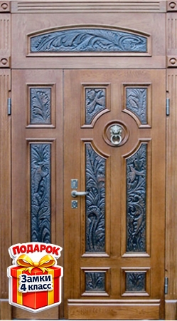 Металлическая полуторная парадная дверь с верхней вставкой, с кнокером и панелями МДФ со шпоном