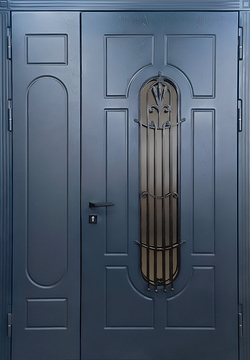 Полуторная металлическая дверь с решеткой, стеклом и синими панелями МДФ RAL Полуторная металлическая дверь с решеткой, стеклом и синими панелями МДФ RAL